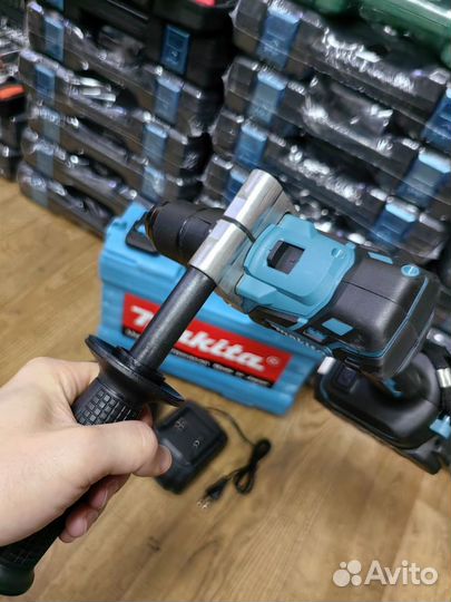 Шуруповерт для ледобура Makita