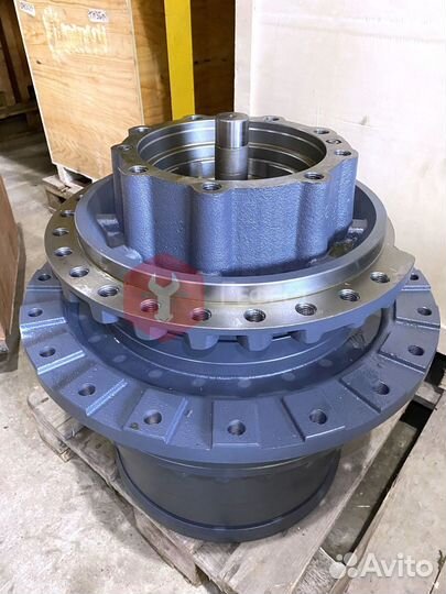 Бортовой редуктор Hitachi ZX350K