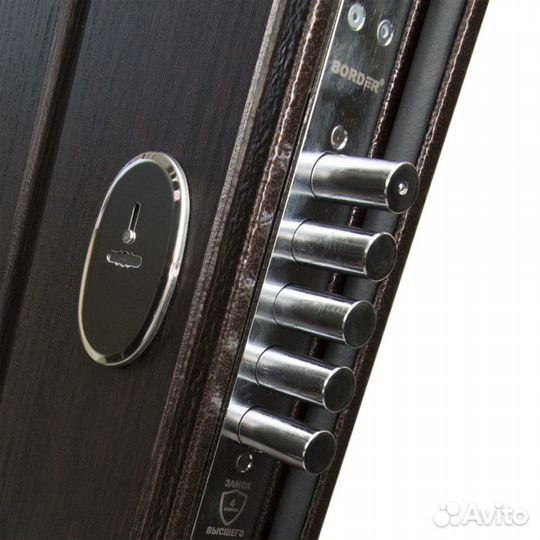 Двухстворчатая дверь