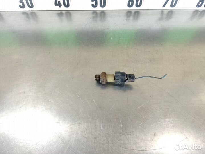 Датчик давления масла Vaz Granta