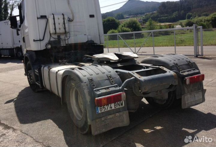 Pазбираем грузовик Scania 4 series 1996-2005