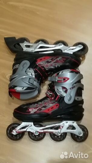 Роликовые коньки