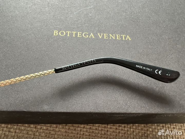 Солнцезащитные очки Bottega Veneta