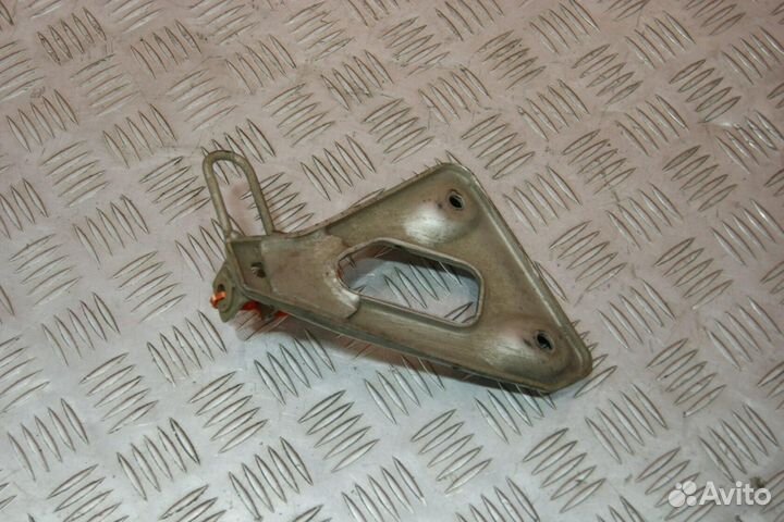 Крепление подножки пассажира левое Honda XL400V Tr