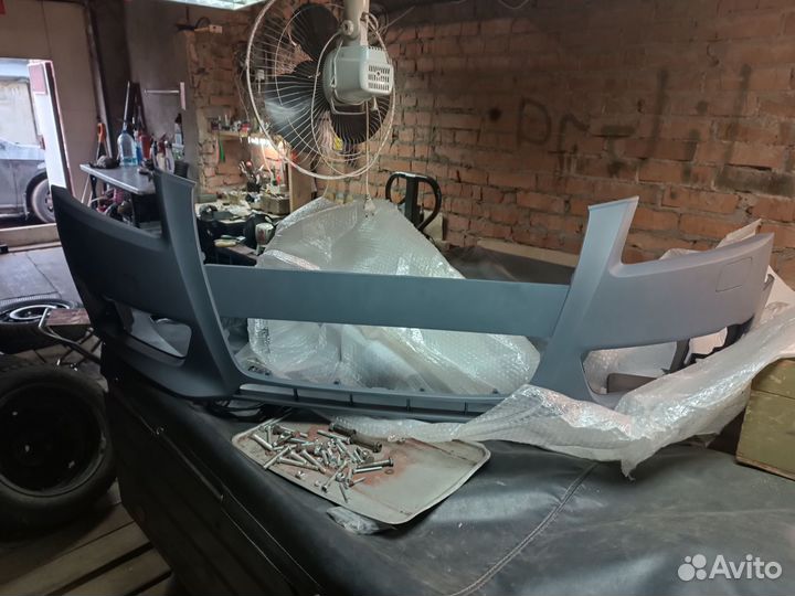 Бампер передний