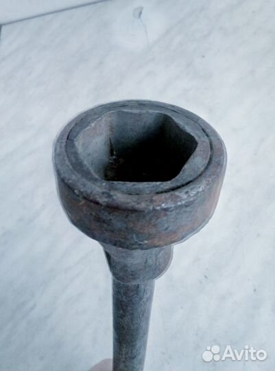 Ключ баллонный СССР прямой 41х22мм квадрат