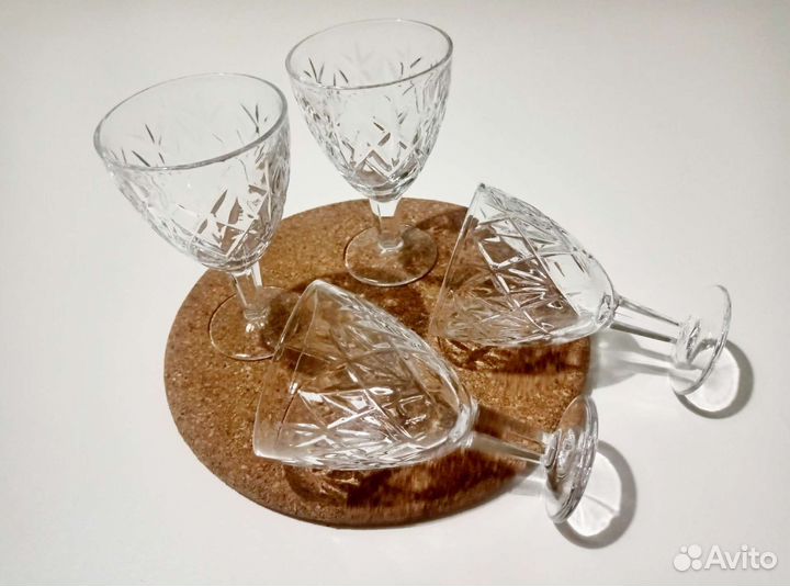 Хрустальные рюмки на ножке СССР