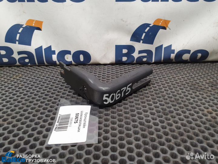 Кронштейн шумоизоляции Scania 6 R-series