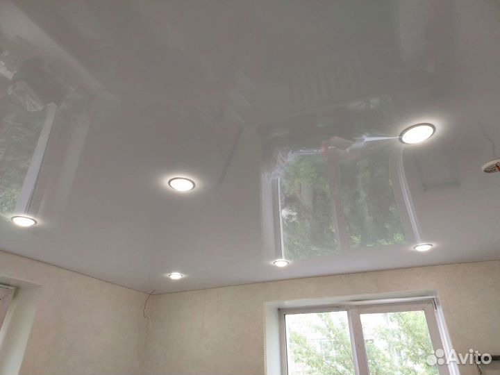 Натяжные потолки