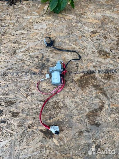 Электроусилитель руля Toyota Avensis универсал D4D