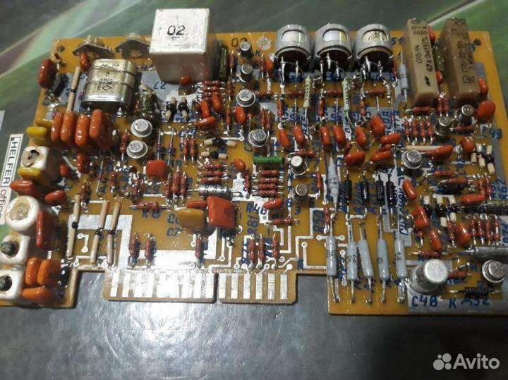 Прием радиодеталей