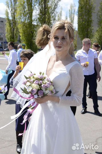 Свадебное платье