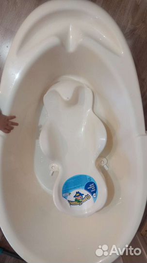 Ванночка для купания с подставкой