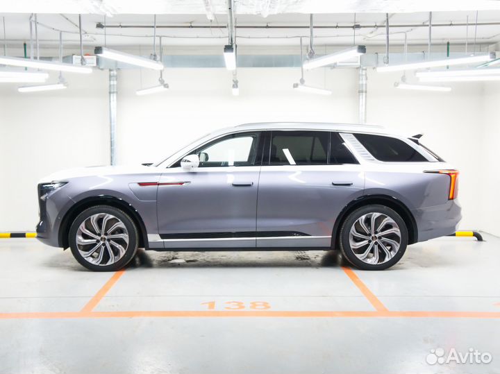 Hongqi E-HS9 551 л.с. AT, 2023, 1 км