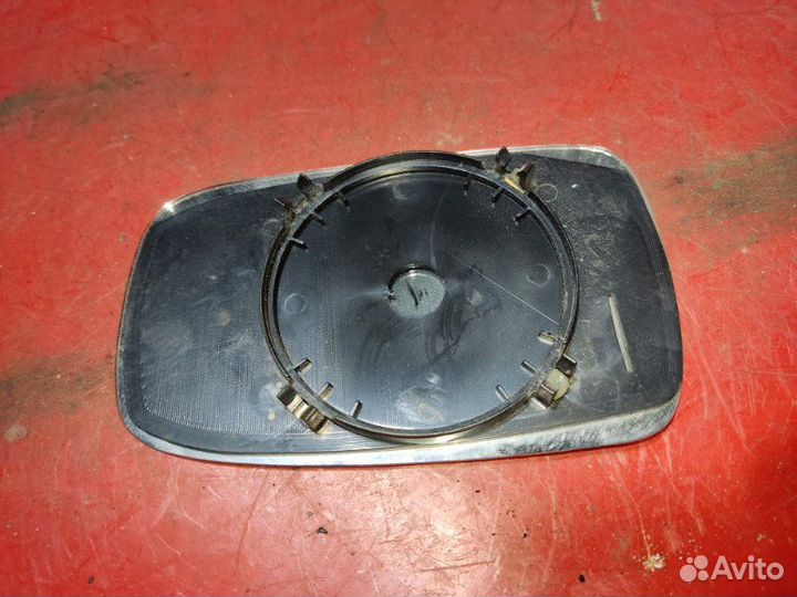 Зеркальный элемент Ford Mondeo 1 универсал 1.8I