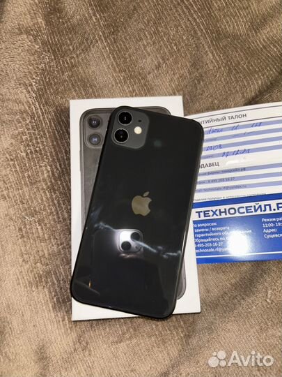 iPhone 11, 128 ГБ
