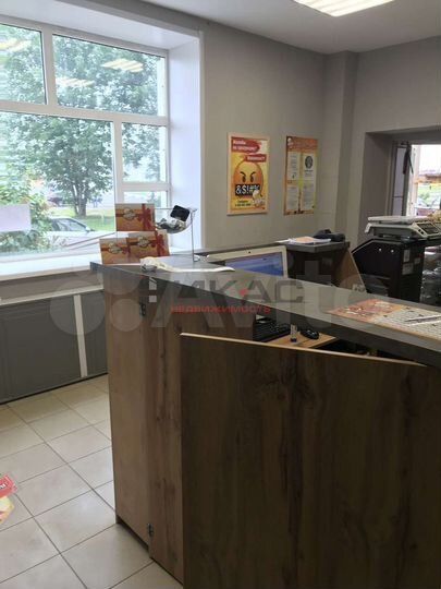 Сдам торговое помещение, 92.3 м²