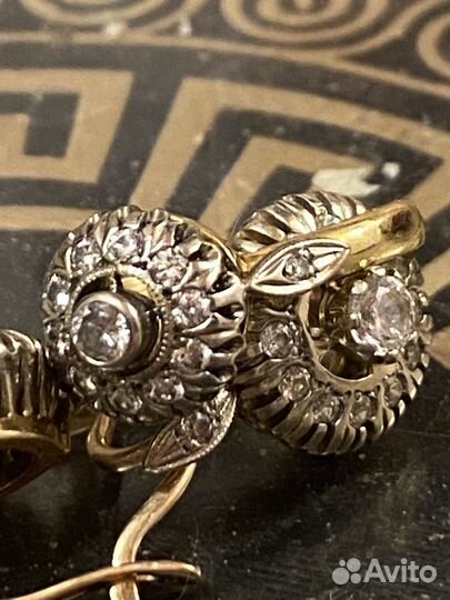 Серьги золотые