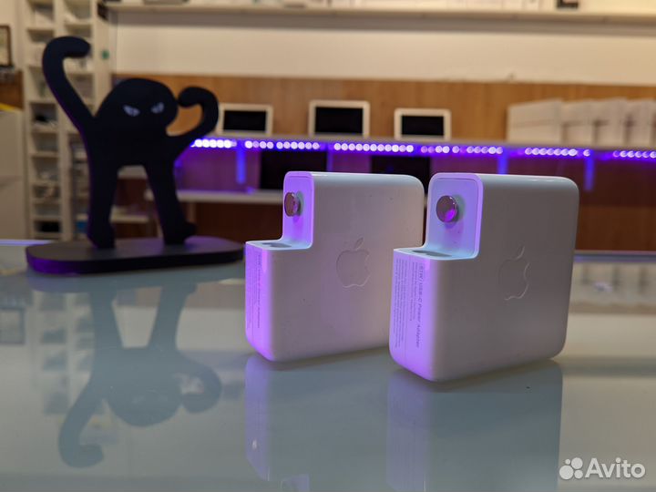 Блок питания Apple 61W USB-C