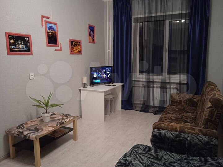 2-к. квартира, 57 м², 1/4 эт.