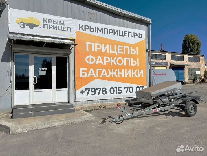 Опорная стойка квадрат 50 с кронштейном