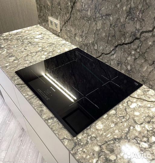 Кухонный гарнитур на заказ. Под ключ