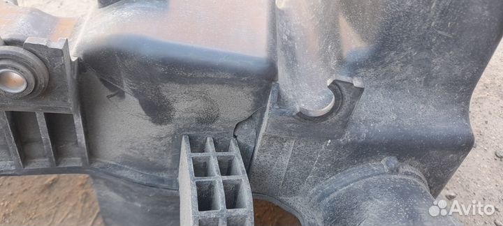 Резонатор фильтра KIA Rio 4 С дефектами