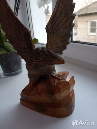 Статуэтка Орёл