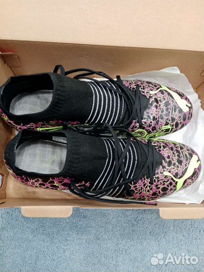 Бутсы профессиональные футбольные