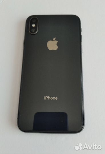 iPhone X, 64 ГБ