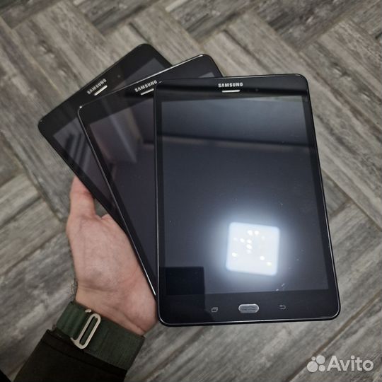 Планшет Samsung Tab A 4G LTE черный