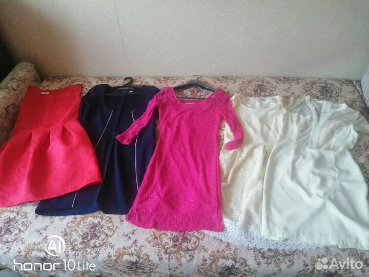 Женские платья