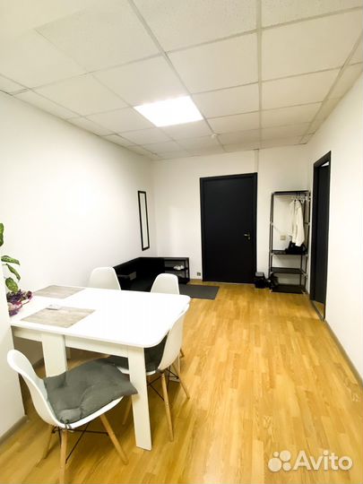 Сдается рабочее место для лешмейкера