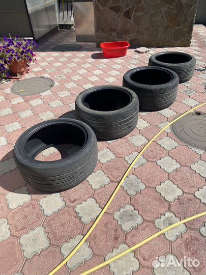 Altenzo Sport Navigator 275/40 R20 и 315/35 R20