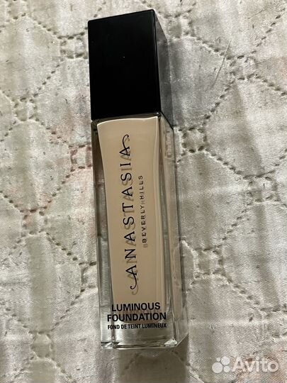 Тональное средство Anastasia Beverly Hills