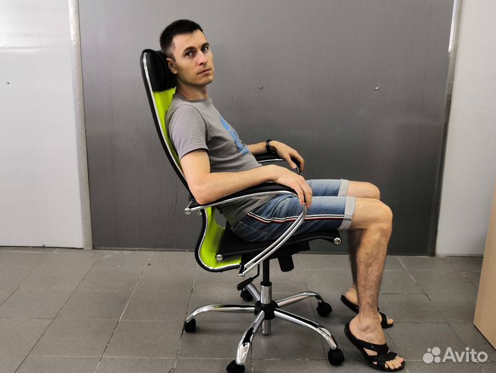 Компьютерное кресло