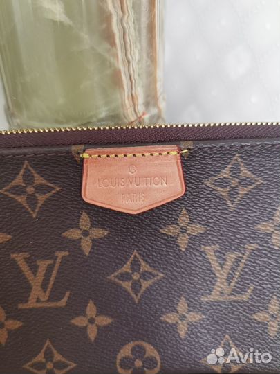 Сумки Louis Vuitton Multi Pochette