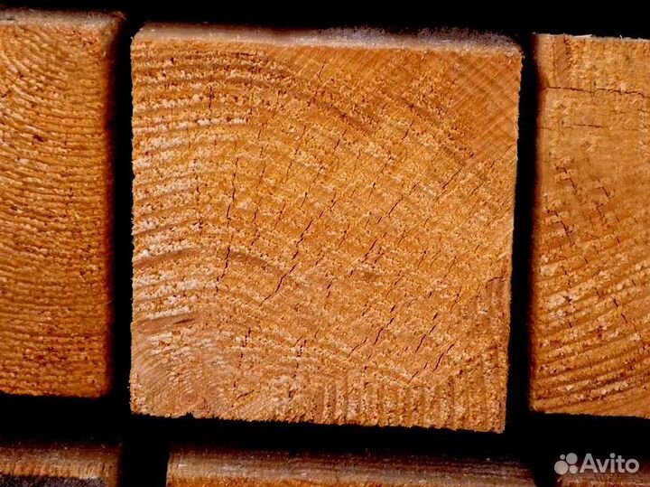 Брус из сосны для надежного строительства