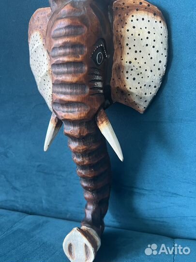 Слон из дерева декоративный