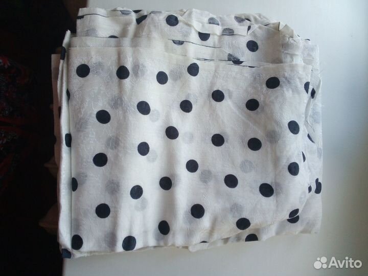 Штапель молочный горошек