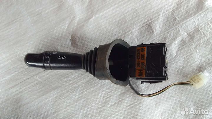 Переключатель поворотников Шевроле Лачетти