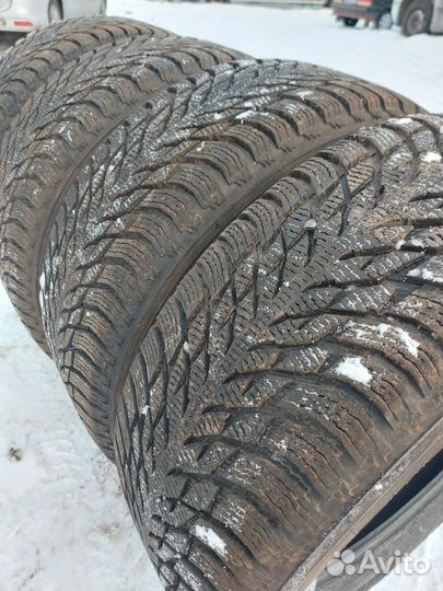 Nokian Tyres Hakkapeliitta R3 SUV 275/50 R20 113R