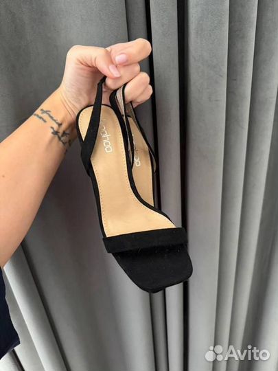 Босоножки Boohoo