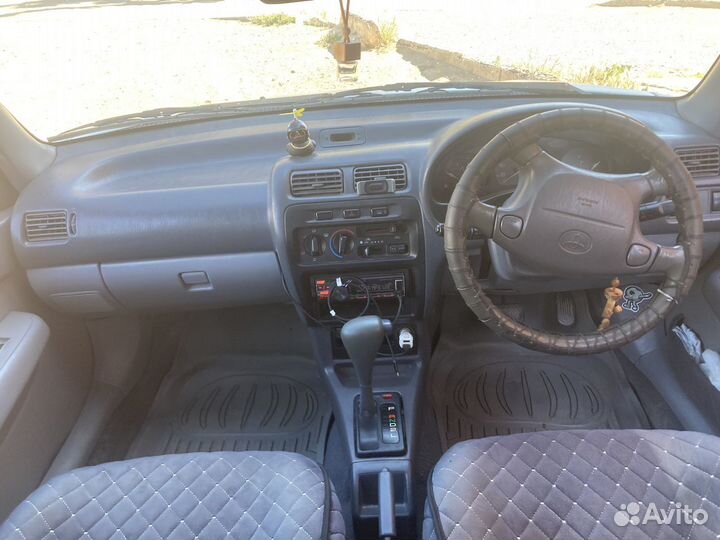 Toyota Starlet 1.3 AT, 1996, 300 000 км
