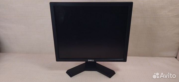 Монитор б/у 17