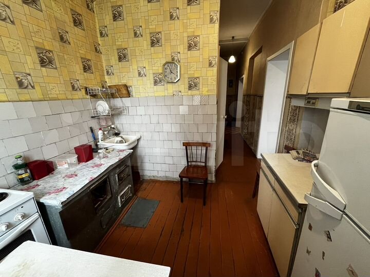 2-к. квартира, 62 м², 1/2 эт.