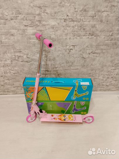 Самокат детский двухколесный новый