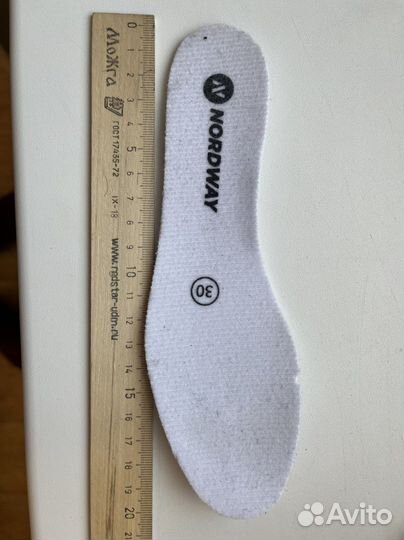 Коньки для девочки 5-7лет 30р