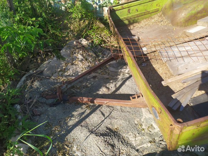 Прицеп легковой