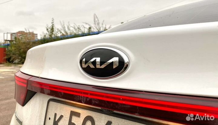 Наклейки на значок KIA хром оригинал